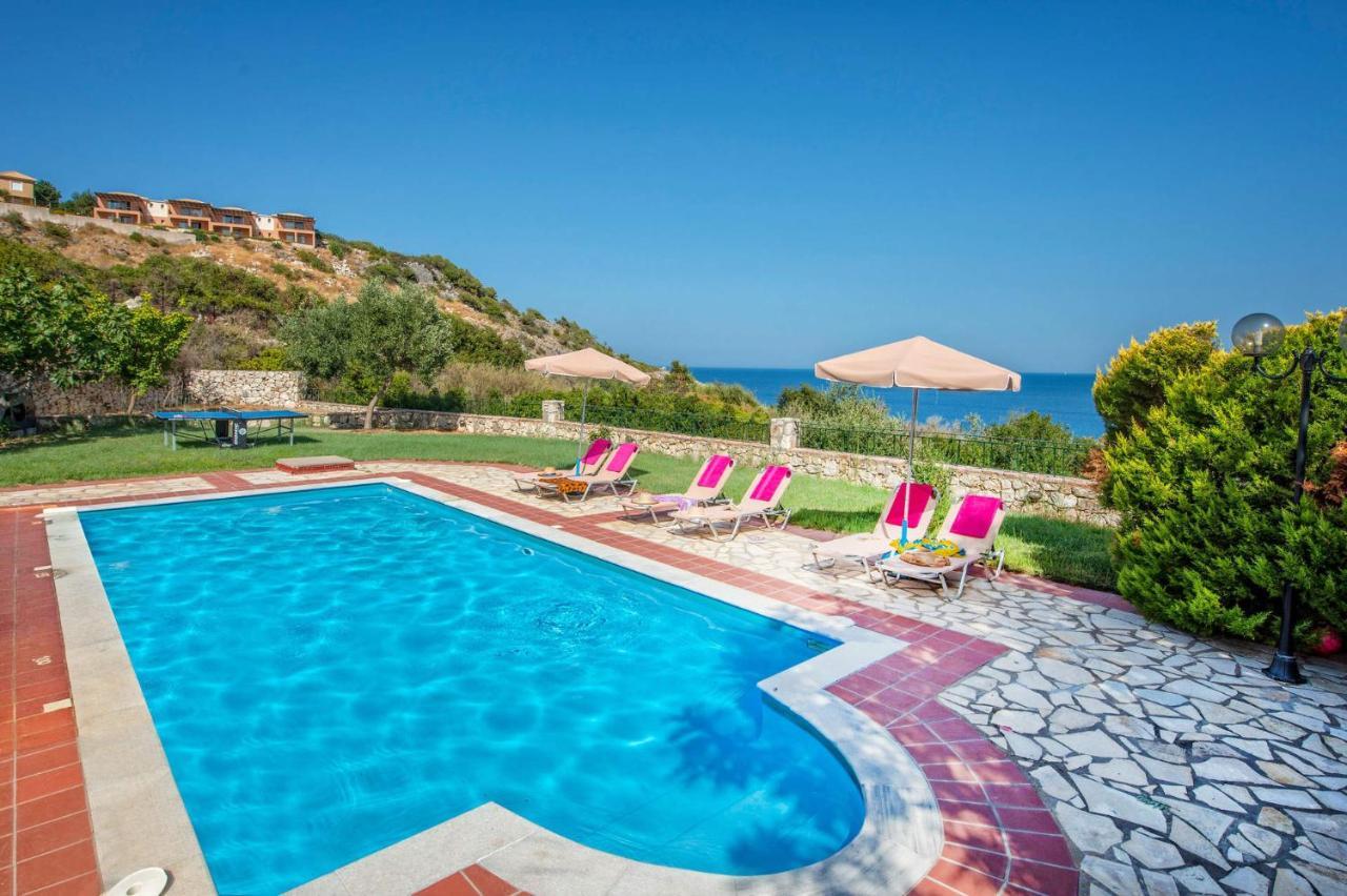 Villa Skala Seaview By Villa Plus Spathíon المظهر الخارجي الصورة